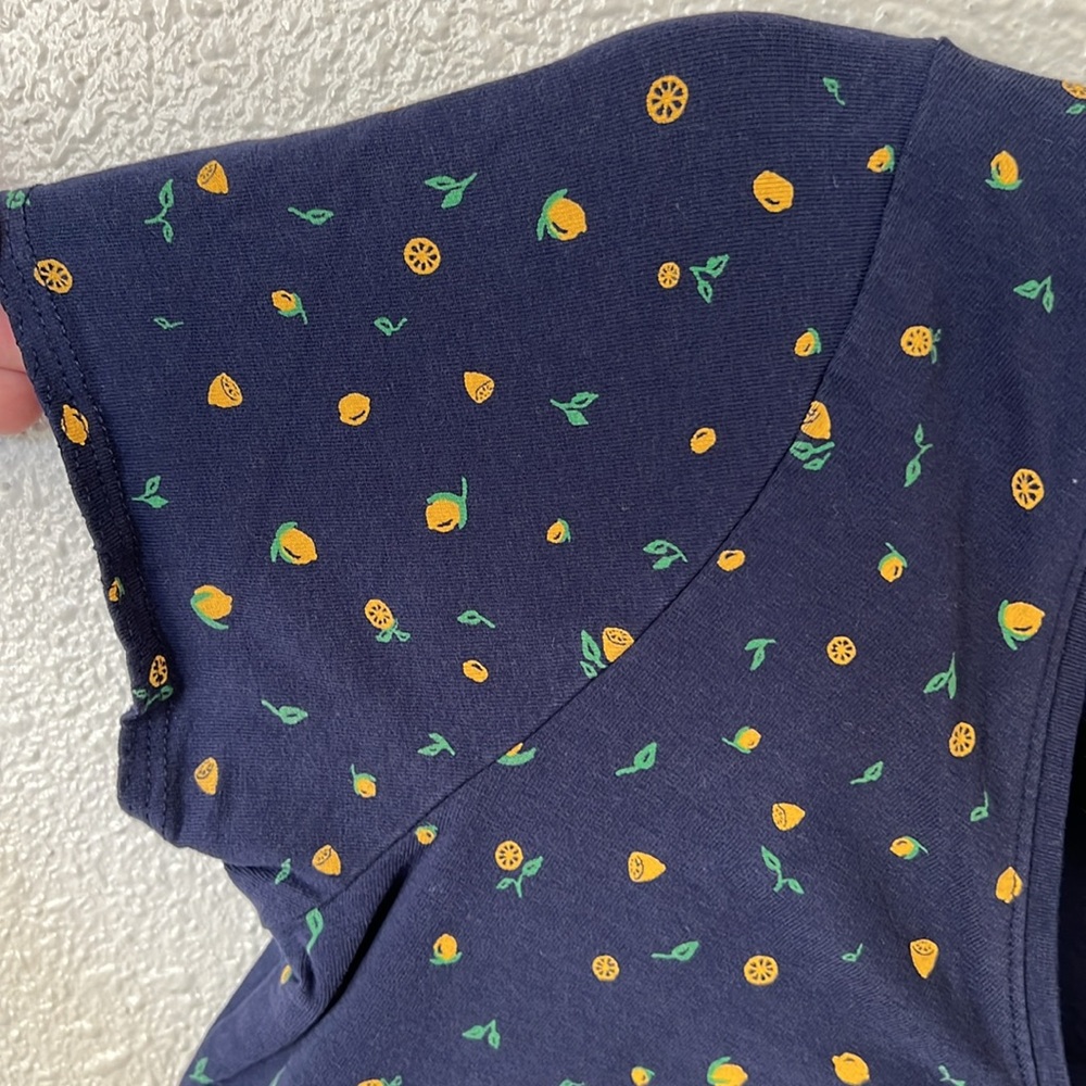 Navy Blue and Lemons Camaïeu Essentiel V-neck T-shirt Size Small - Picture 6 of 7
